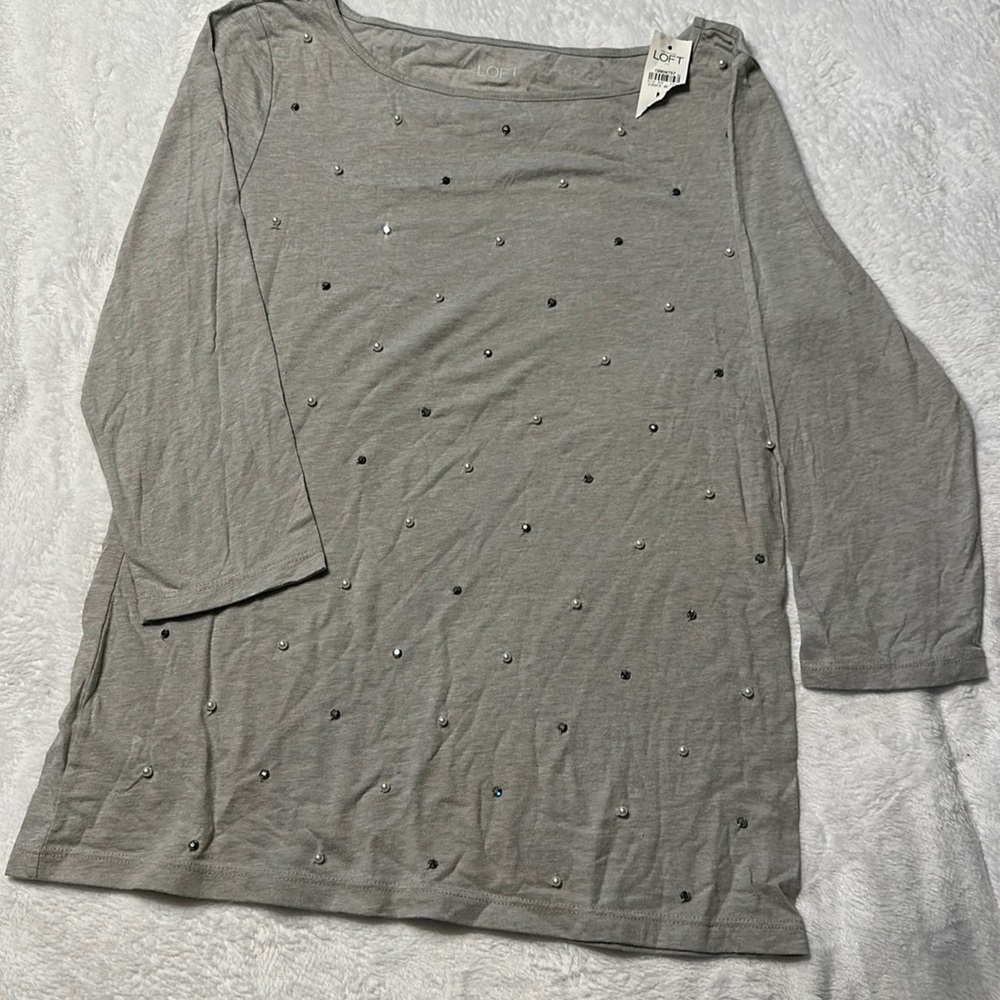 LOFT T-shirt with pearls/gems